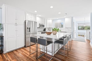 Fridge, microwave, oven, stovetop - Gulf Front 30A | Luxury Meets Organic Comfort (Santa Rosa Beach)