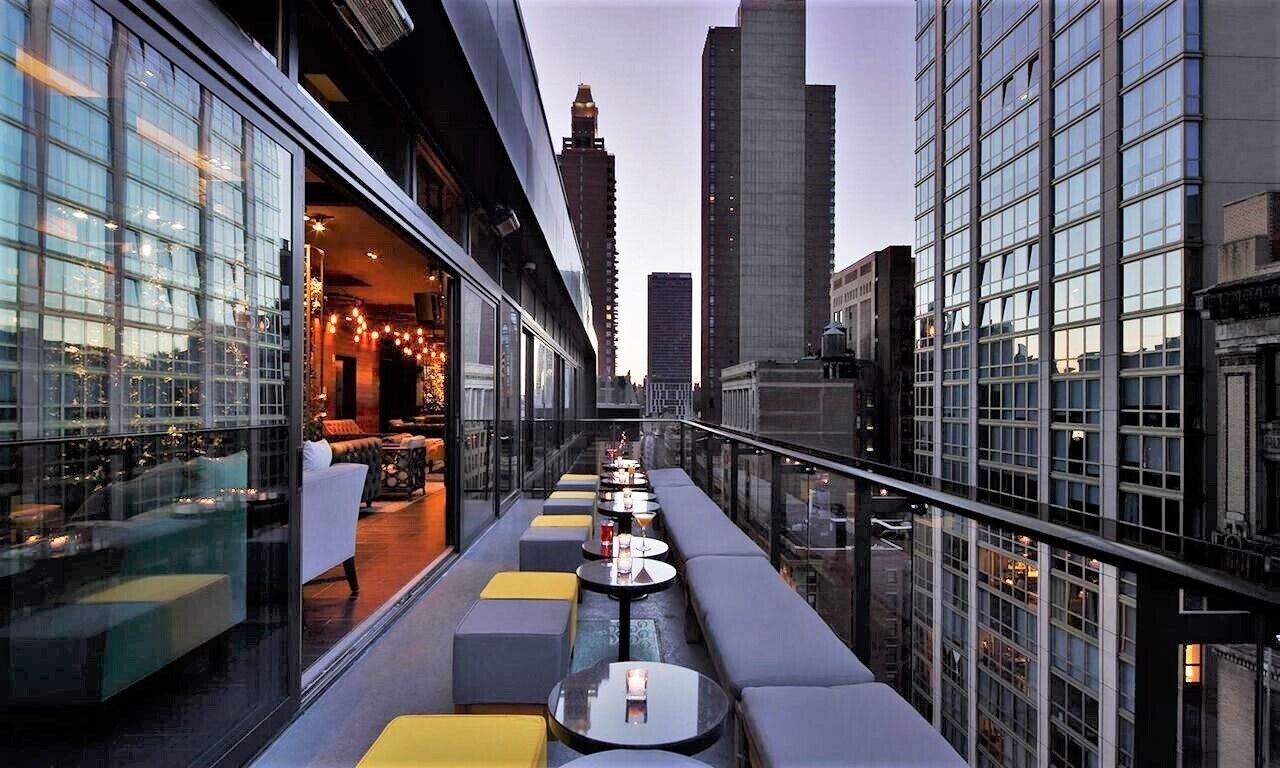 Rest and Relaxation! 4 Convenient Units, Pet-friendly Property w\/ Rooftop Pool