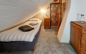 2 bedrooms, free WiFi