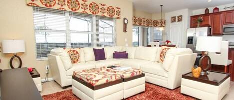 電視、電子遊戲、足球機