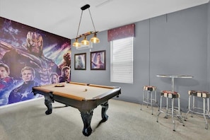 Spielezimmer