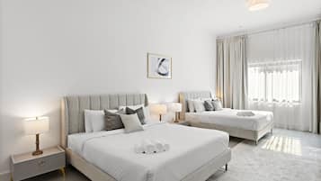 4 quartos, cofres nos quartos, ferros/tábuas de passar roupa