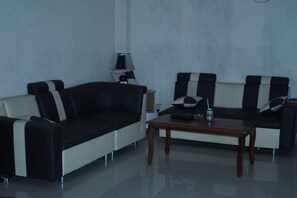 Interior detail - OYO 93343 Sukma Residence (Palangkaraya)