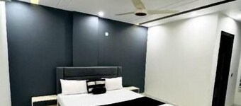 Shades Hotel Apartments