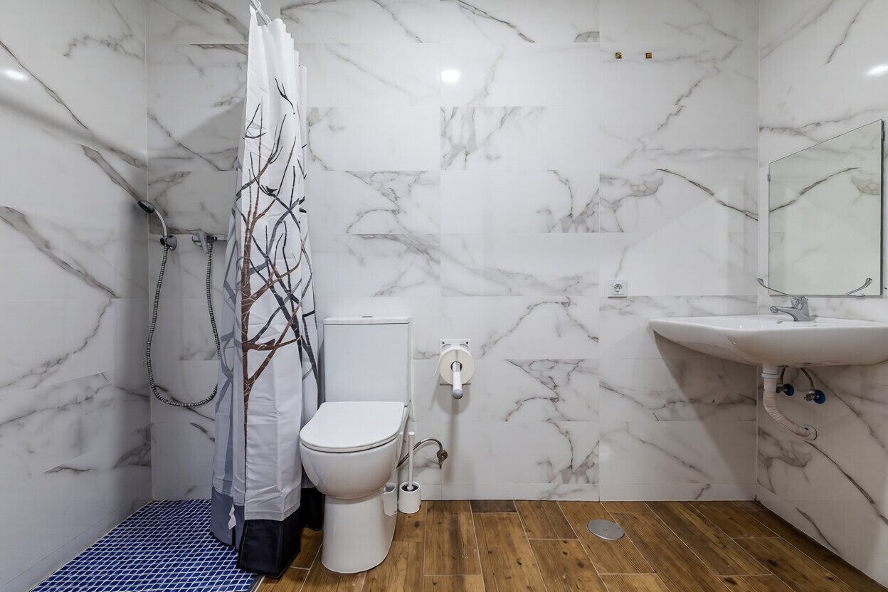 Photo - AYZ Luis Cabrera-Auto check-in property