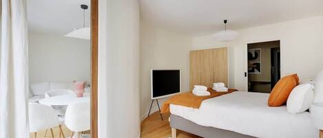 2 Schlafzimmer, Bügeleisen/Bügelbrett, Reisekinderbett, WLAN