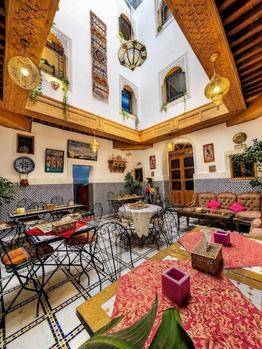 Riad Tafoukt Palace