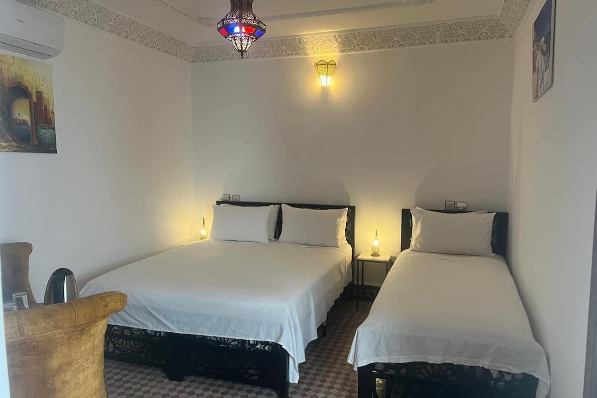 Badr Room 3 | 1 bedroom, in-room safe, blackout drapes, free WiFi