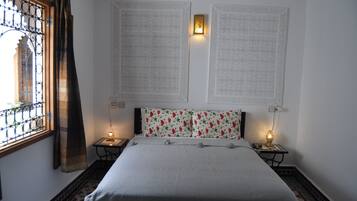 1 habitación y caja de seguridad en la habitación