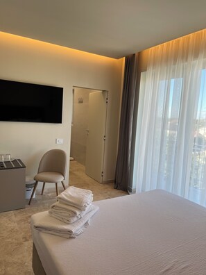 Queen room with balcony