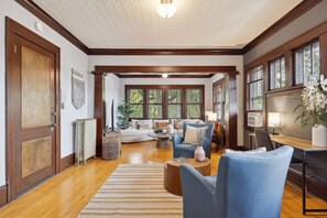 Télévision, espaces bureaux