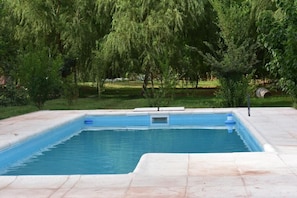 Hồ bơi ngoài trời, dù/ô trên bãi biển/hồ bơi