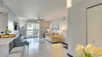 Apartment (2 Bedrooms) | Bahagian dalam