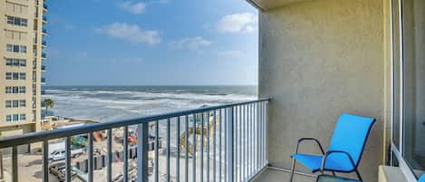 Apartment (0 Bedroom) | Depan hartanah