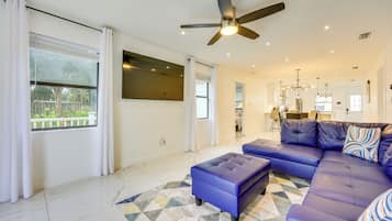 House (3 Bedrooms) | Depan hartanah