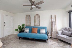 Apartment (1 Bedroom) | Interior - Miramar Beach Apartment: 3 Mi to Beach Access! (Miramar Beach)