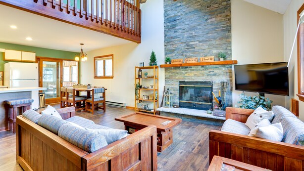 Living area - Rustic Masthope Mountain Retreat w/ Private Sauna! (Lackawaxen)