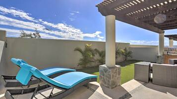 House (3 Bedrooms) | Front of property