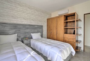 House (3 Bedrooms) | Interior - Luxe Cabo Casa w/ Own Rooftop Patio + Pool Access! (Cabo San Lucas)