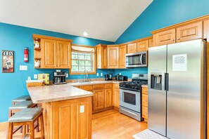 House (5 Bedrooms) | Interior - Resort Amenities & Game Room: Arrowhead Lake Home! (Pocono Lake)