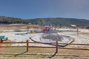 House (3 Bedrooms) | Interior - 3 Mi to Ski Resort: Spacious Angel Fire Retreat (Angel Fire)