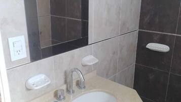 Shower, towels