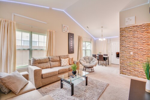 4 Mi to Hpu: Pet-friendly Home w/ Yard!