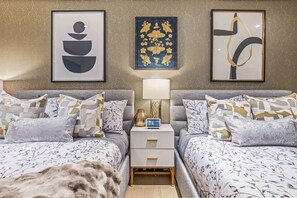 5 bedrooms, desk, iron/ironing board, travel cot