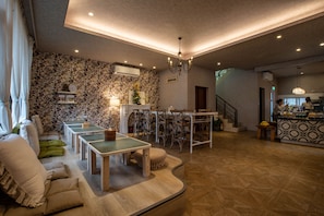 Reception - Jasmine studio (Hualien City)