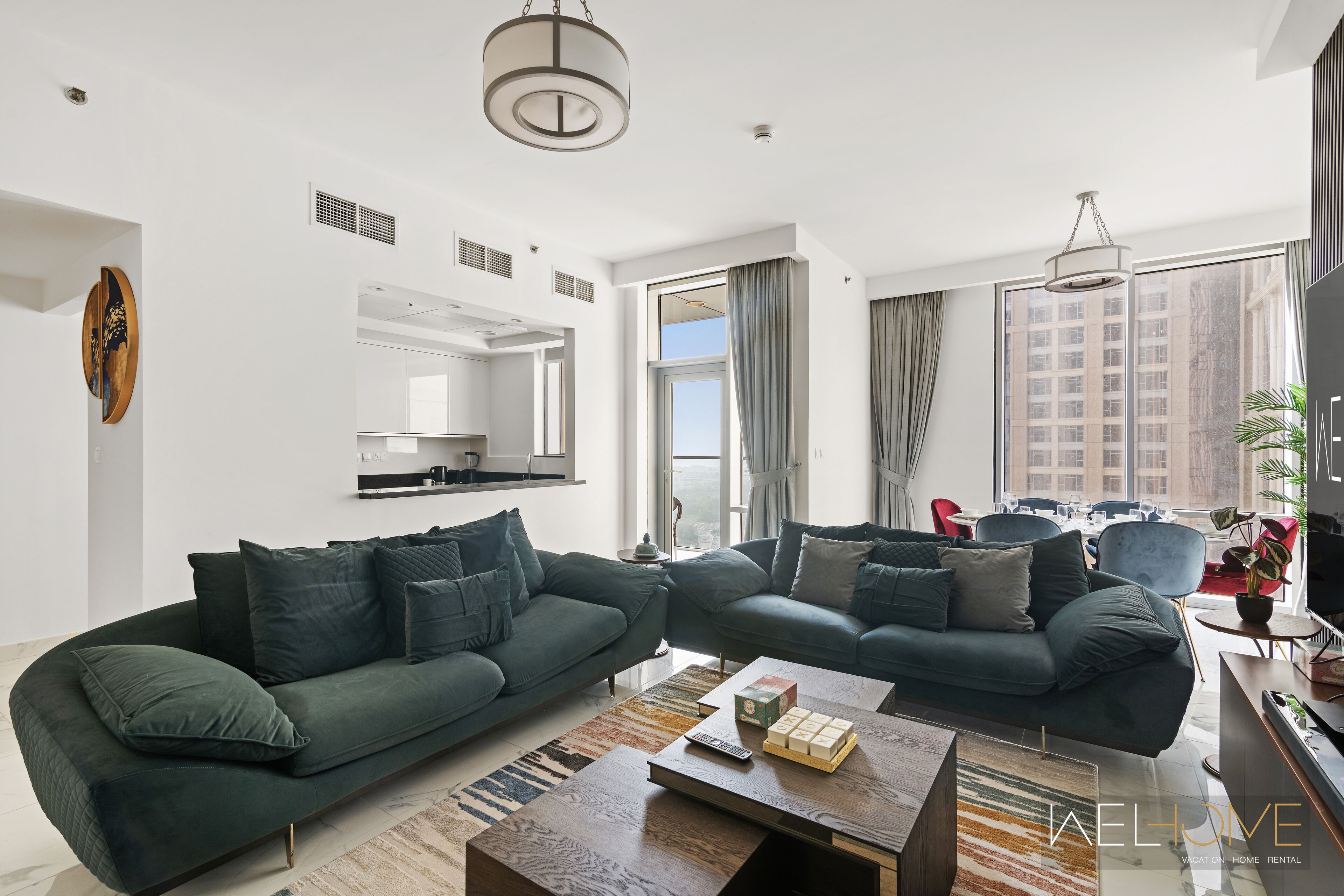 Apartemen Deluks | Area keluarga | Smart TV 85-inci dengan saluran TV kabel, Netflix, dan layanan streaming