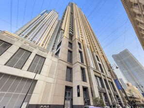 Front of property - WelHome - 3BR Apt Located Directly on the Dubai Water Canal (Dubai)