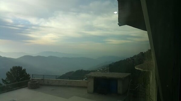 Standard Double Room | Terrace/patio - Sang Jani Lodge (Murree)