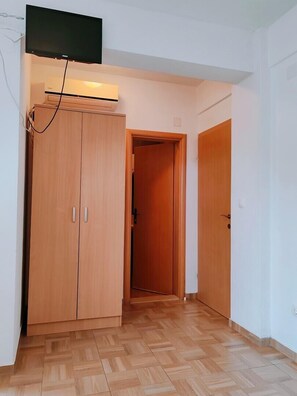 Interior - Matuško Residence / Quadruple room 3 (Neum)