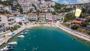 Marina - Matuško Residence / Quadruple room 3 (Neum)