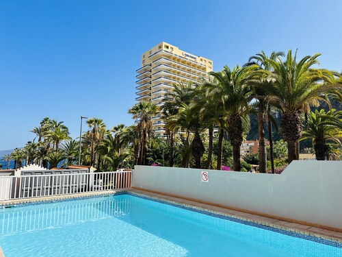 Pink Alta apartment with pool