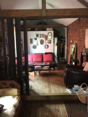 Living area - Maison Avec Jardin à Montreuil Proche de la Ligne 11 et des Jo (Montreuil)