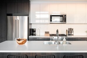 Fridge, microwave, oven, stovetop - Bold & Elevated | Espadin LoHi (Denver)