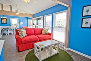 Smart TV, DVD player - A Herd Of Turtles, Almost Oceanfront House in Emerald Isle, NC! (Emerald Isle)