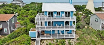 Almost Beachfront, Almost Oceanfront House in Emerald Isle, NC!