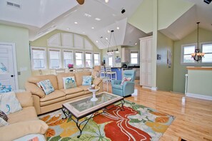 TV, peis, videospill og DVD-spiller