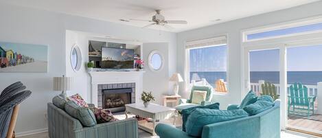 TV, lareira, DVD player, aparelho de som