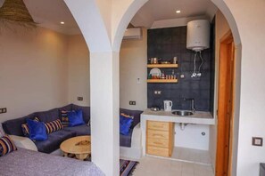 Interior - Very pretty new apartment seen from the sea B1. (AGADIR)