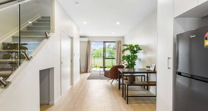 Urban Pulse Townhouse with parking