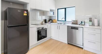 Urban Pulse Townhouse with parking