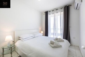 Desk, iron/ironing board, travel crib, WiFi