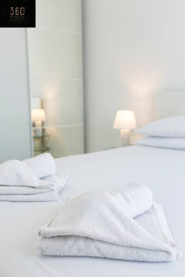 Desk, iron/ironing board, travel crib, WiFi