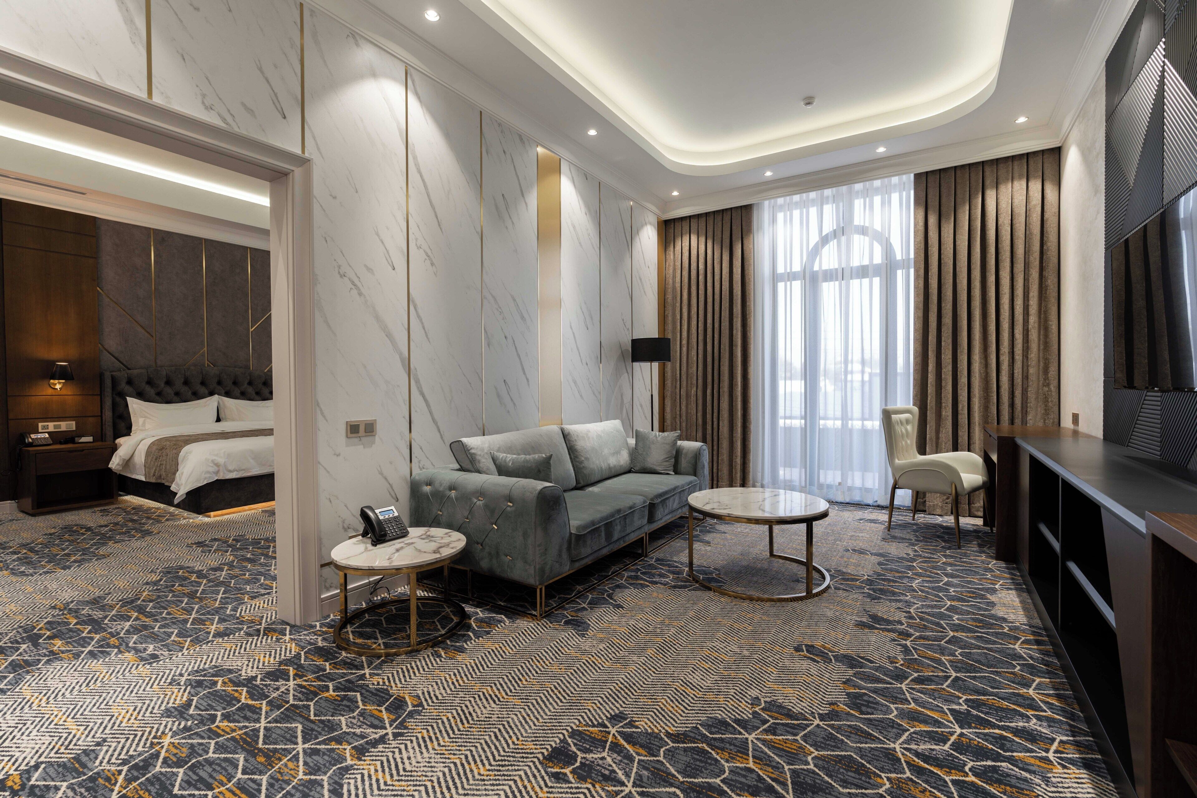 Habitación ejecutiva | Ropa de cama hipoalergénica y minibar 