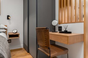 1 chambre, fer et planche Ă repasser, Wi-Fi, draps fournis