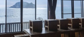 Seaside detached house for 20 people Free linen / Kamo-gun Shizuoka