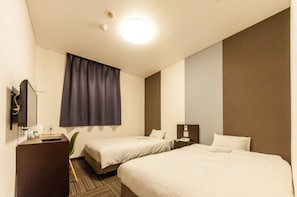 1 chambre, bureau, fer et planche à repasser, accès au Wi-Fi (inclus)